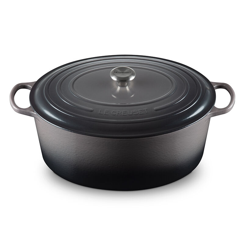 Signature Oval Dutch Oven