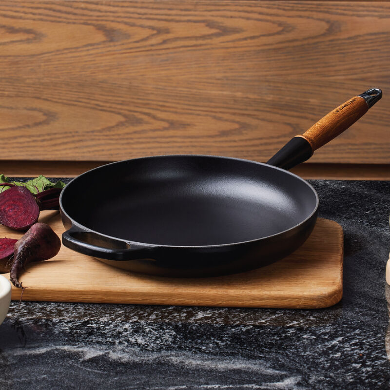 Alpine Wood Handle Fry Pan - Image 4