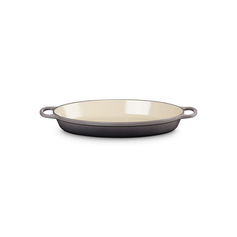 Signature Oval Baker